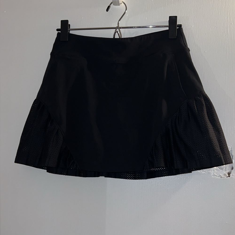 Black under armour tennis skirts